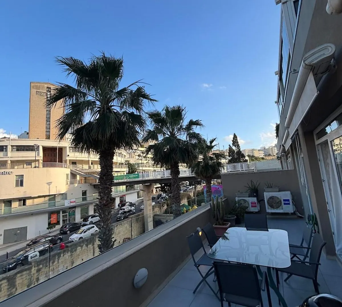 Modern Apartment In Paceville San Ġiljan Malta